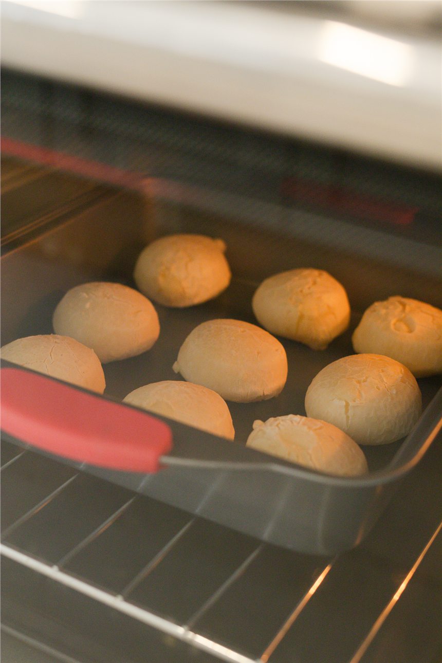 Pão de queijo quentinho